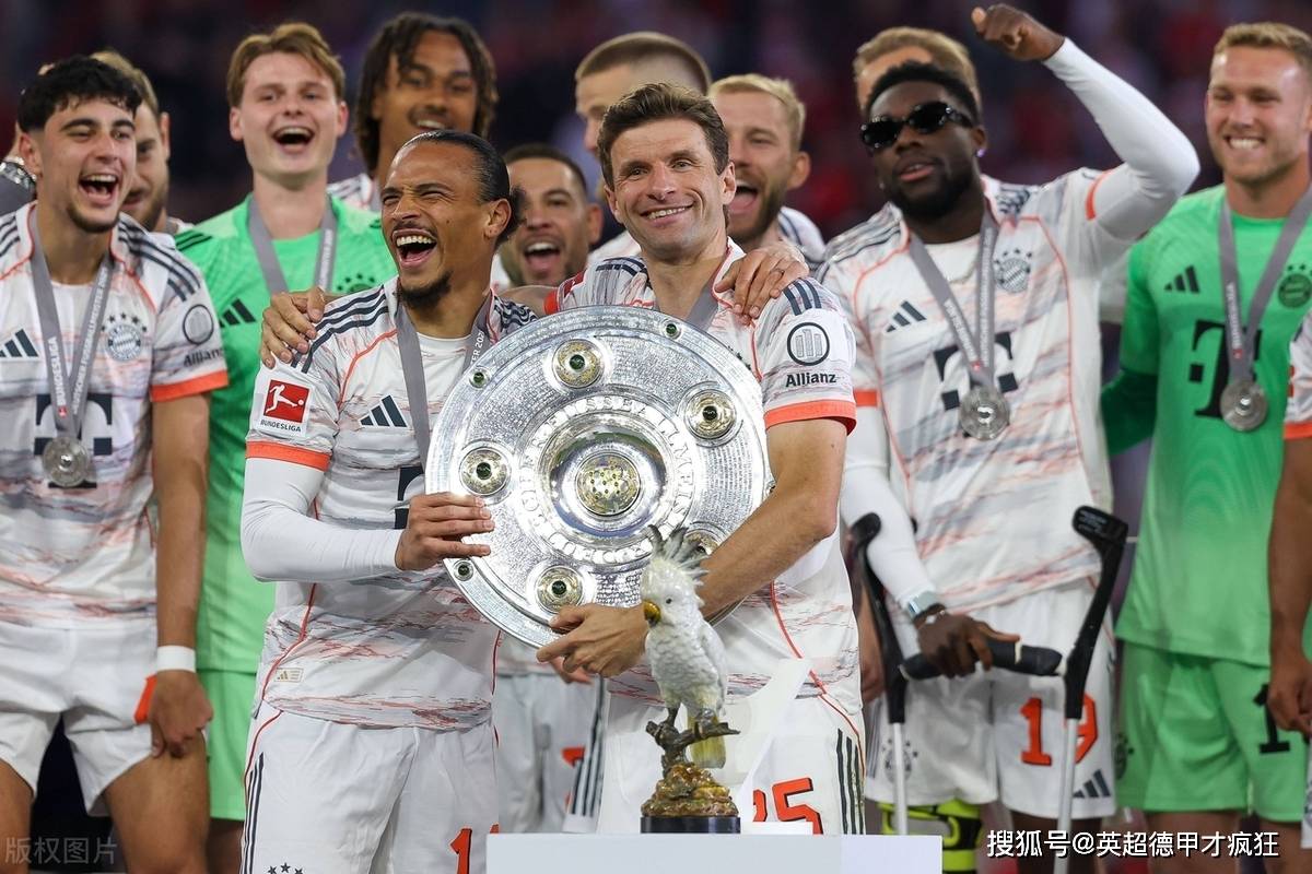 爱游戏2026-摩洛哥鏖战拜仁，穆勒扛起全队