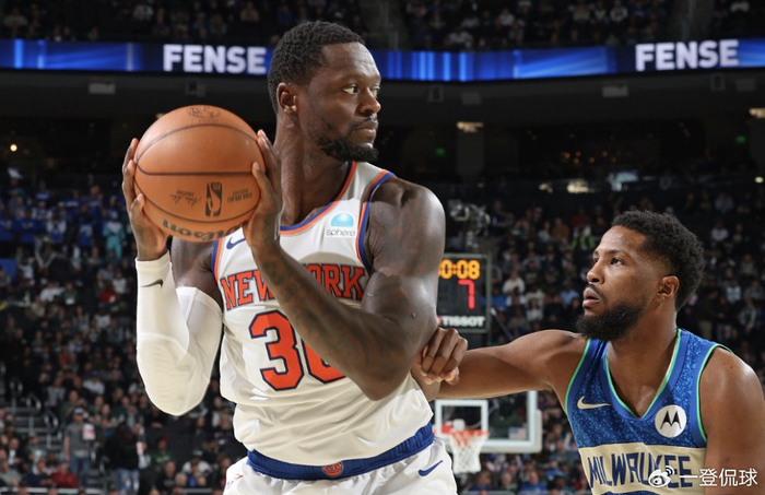 爱游戏大厅-鹈鹕鏖战公牛，布伦森关键制胜