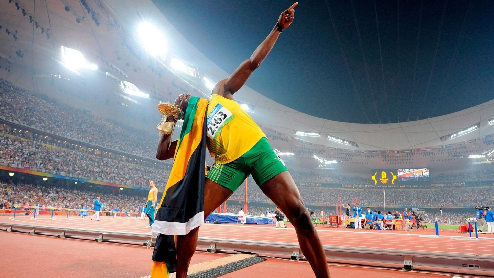 爱游戏2026-美加墨世界杯之夜,当金玟哉成为防线撕裂者