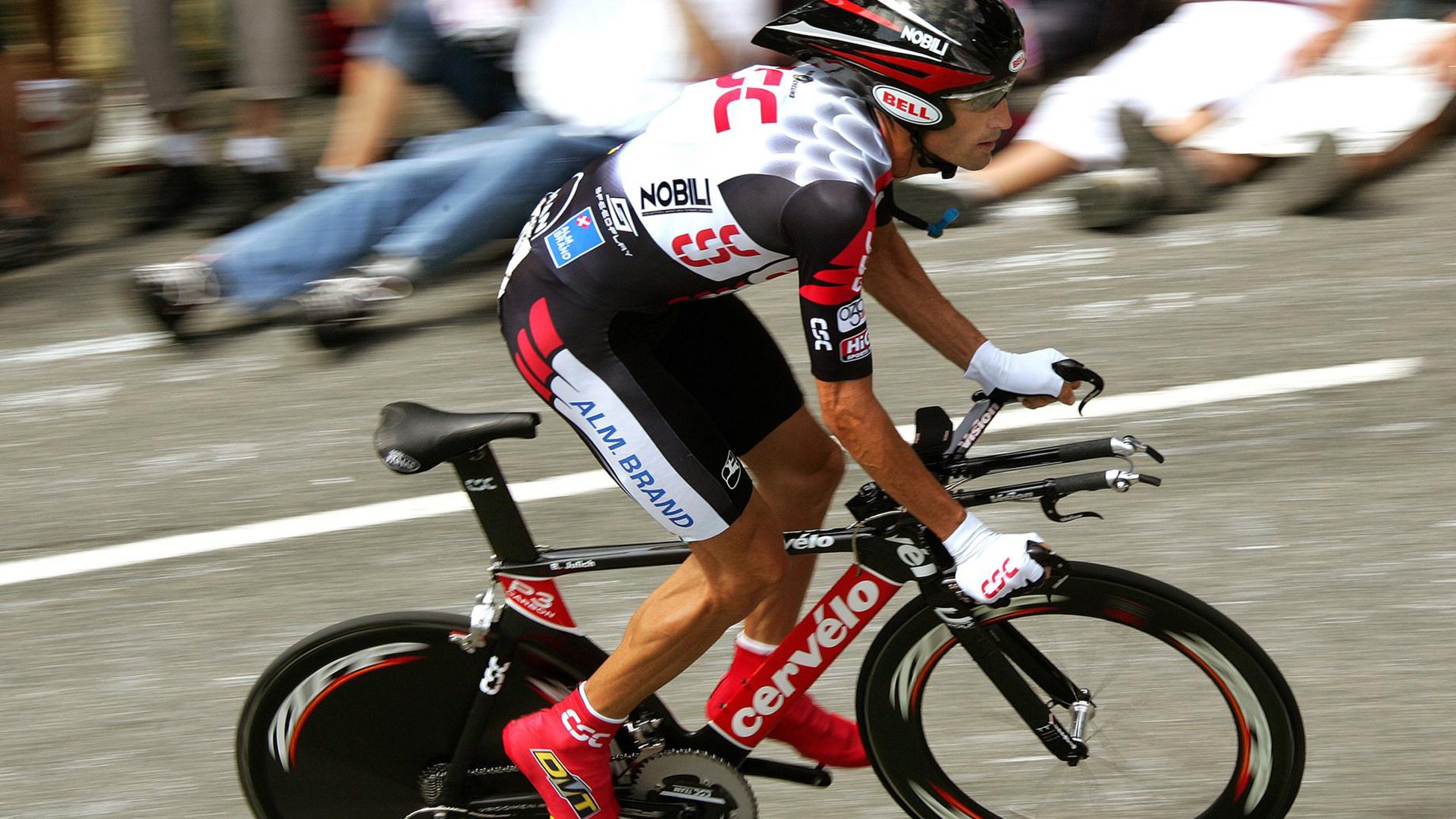 爱游戏tv-若日尼奥的指挥艺术,当牙买加雷鬼节奏掀翻韩国太极虎